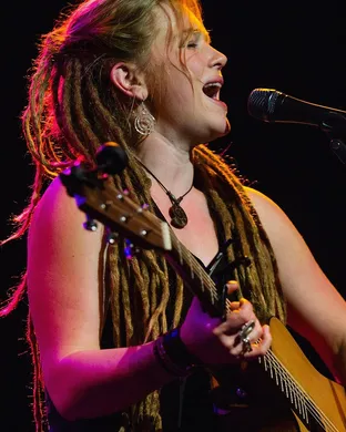 Crystal Bowersox Cleveland