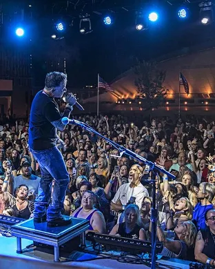 Gary Allan Youngstown